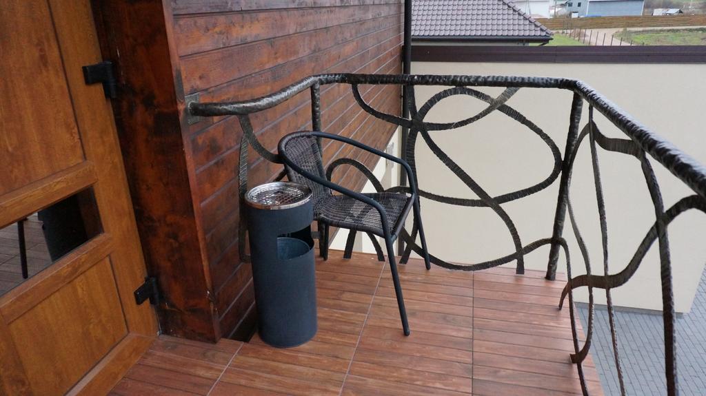 Irmos Apartamentai Salia Klaipedos Toleikiai Exteriör bild