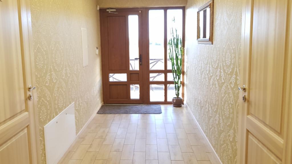 Irmos Apartamentai Salia Klaipedos Toleikiai Exteriör bild