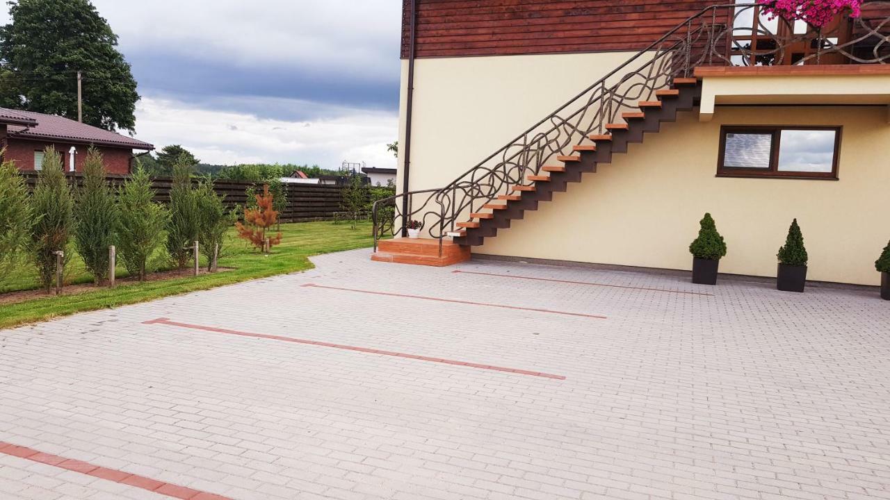 Irmos Apartamentai Salia Klaipedos Toleikiai Exteriör bild